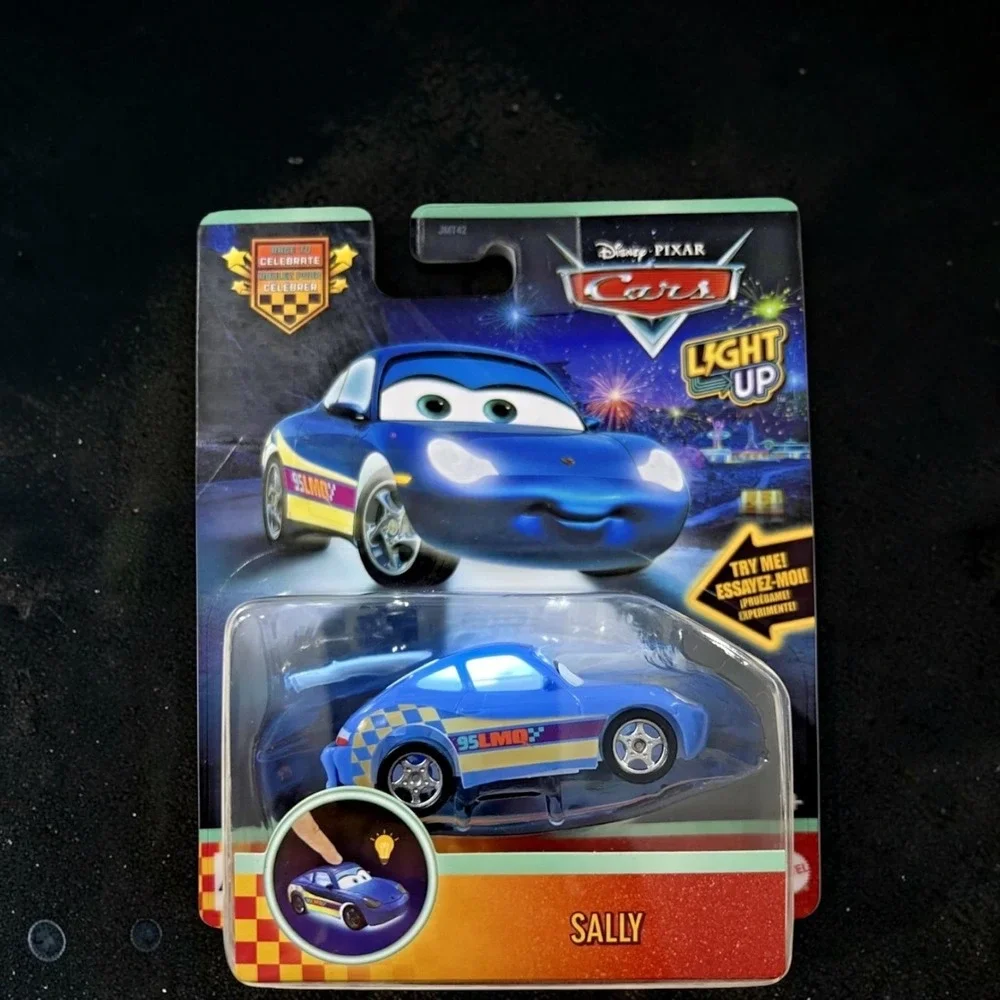 2026 DISNEY PIXAR CARS LIGHT UP RACE TO CELEBRATE SET OF 6 **NEW RELEASES**